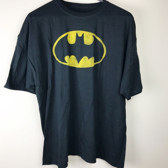 DC Batman Logo Classic Distressed Graphic Tee, 2XL - Picture 2 of 4